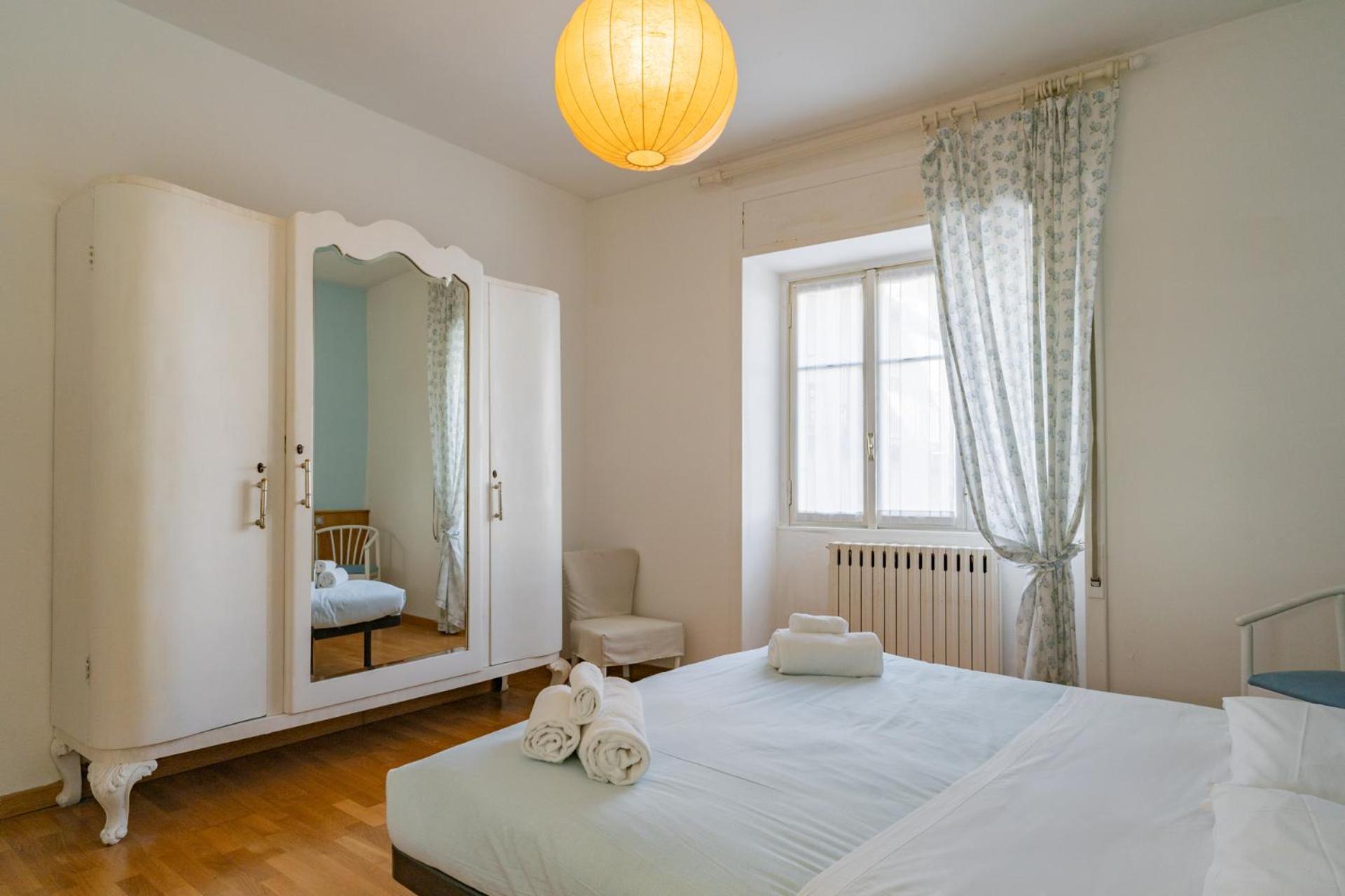 Mandello Riva Granda Apartment Mandello del Lario Bagian luar foto