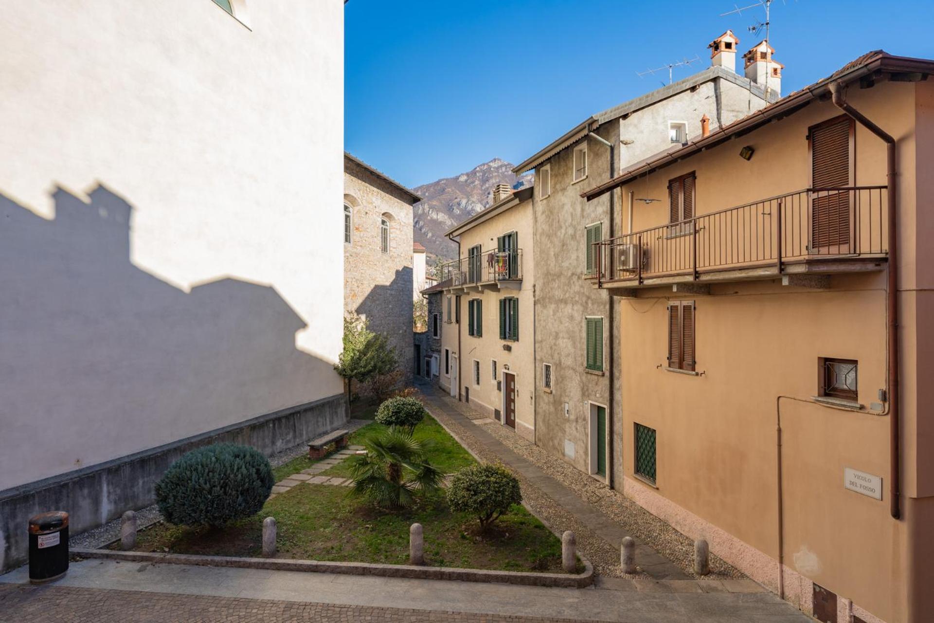 Mandello Riva Granda Apartment Mandello del Lario Bagian luar foto